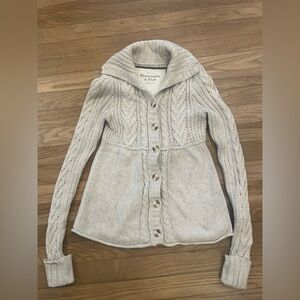 Abercrombie & Fitch Women's Cream Cable Knit Cardigan